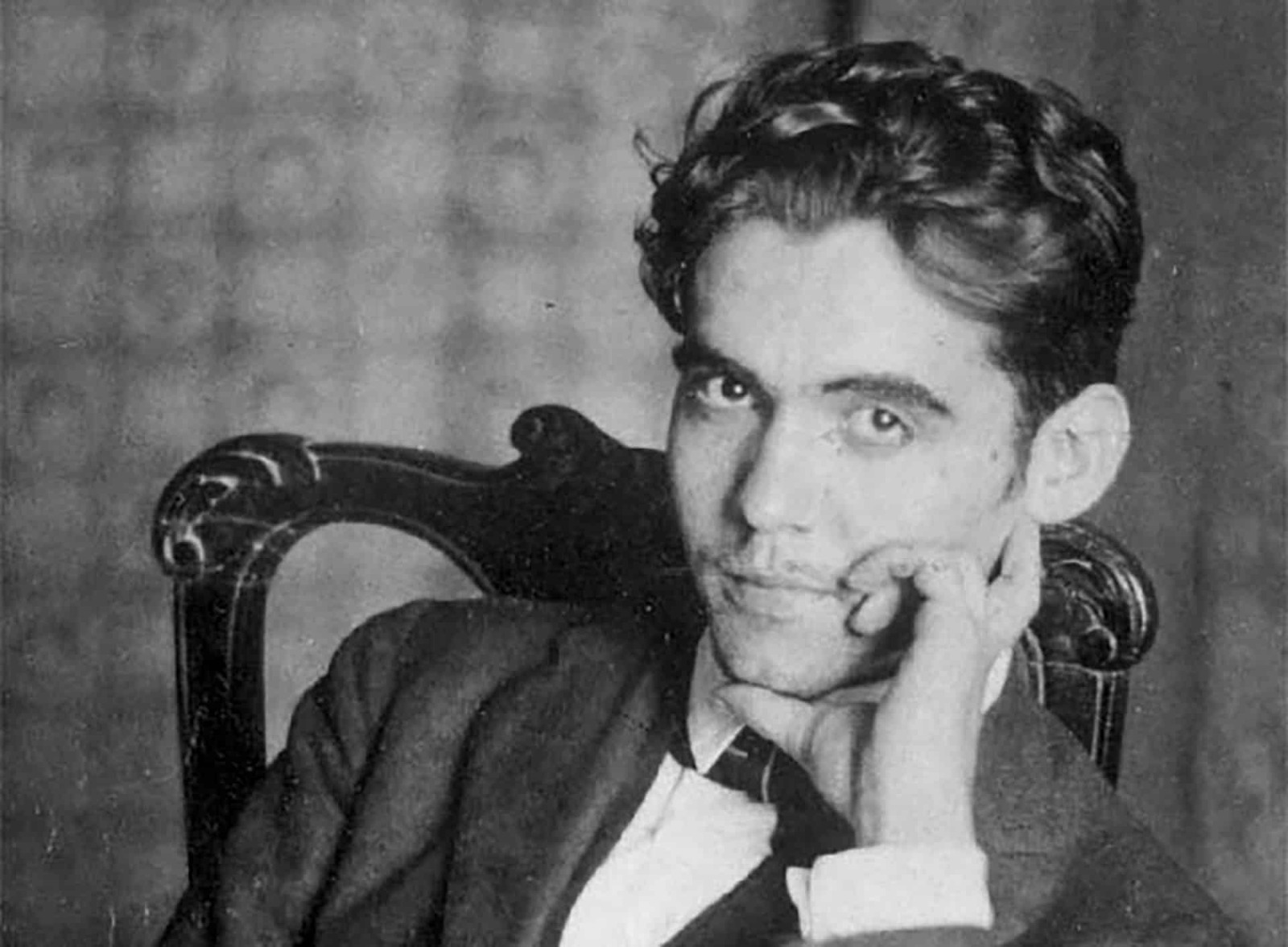 أعظم 20 شاعرًا على مر العصور