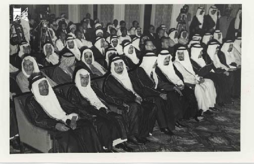 تميز بدعم الثقافة والمعرفة وحب الاطلاع.. صور نادرة للأمير مساعد بن عبدالرحمن ضمن مركز صور مكتبة الملك عبدالعزيز العامة 