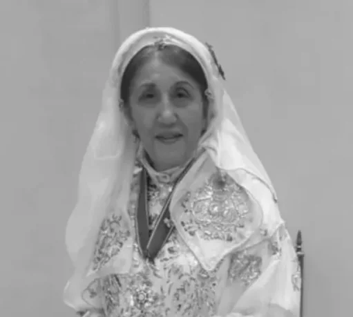 رحيل الفنانة صفية بن زقر.. رائدة الفنون التشكيلية بالمملكة